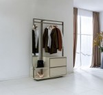 وحدة تخزين مع مرآة