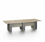 طاولة اجتماع